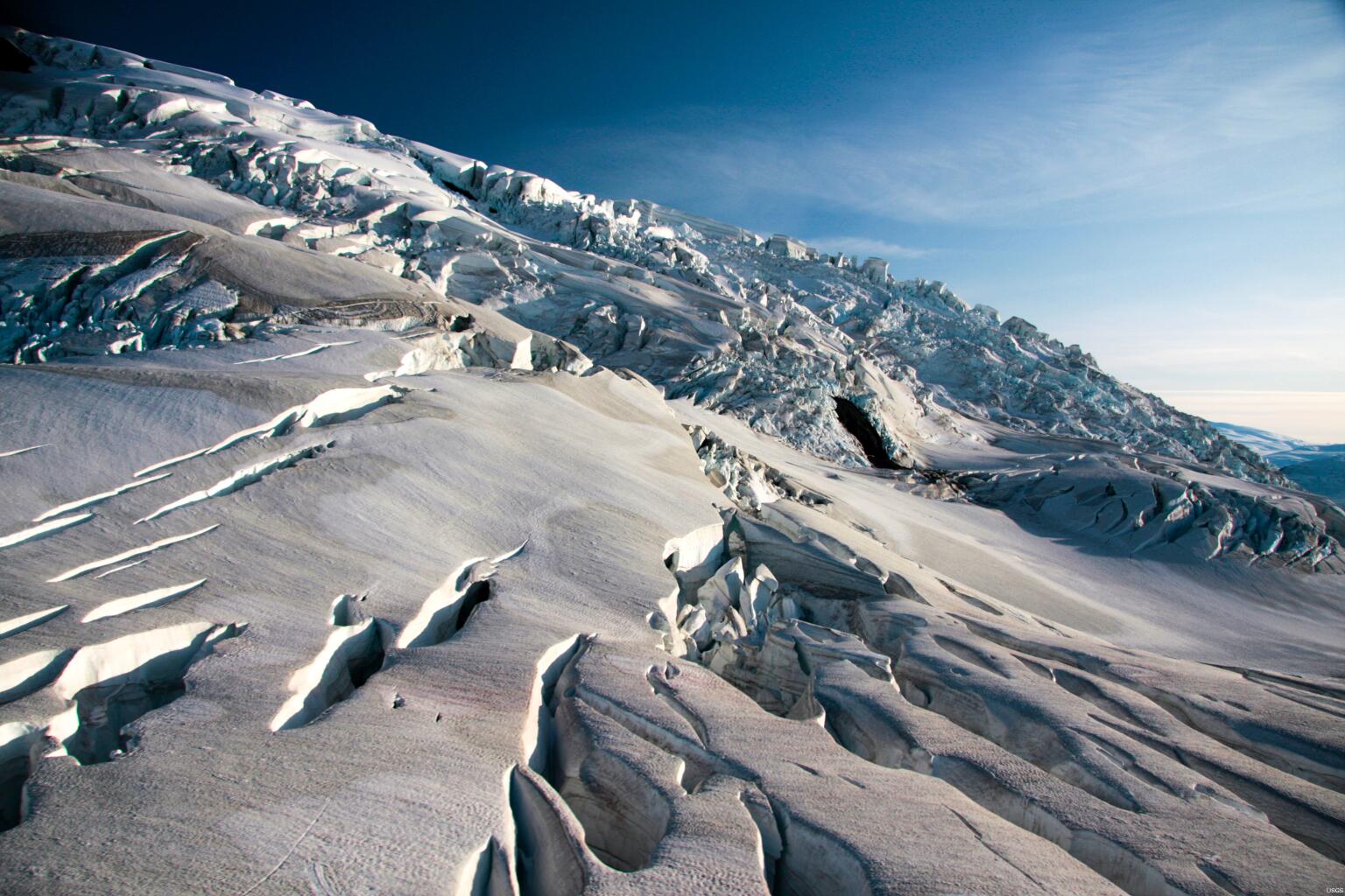 Guyot glacier, Jan 2010