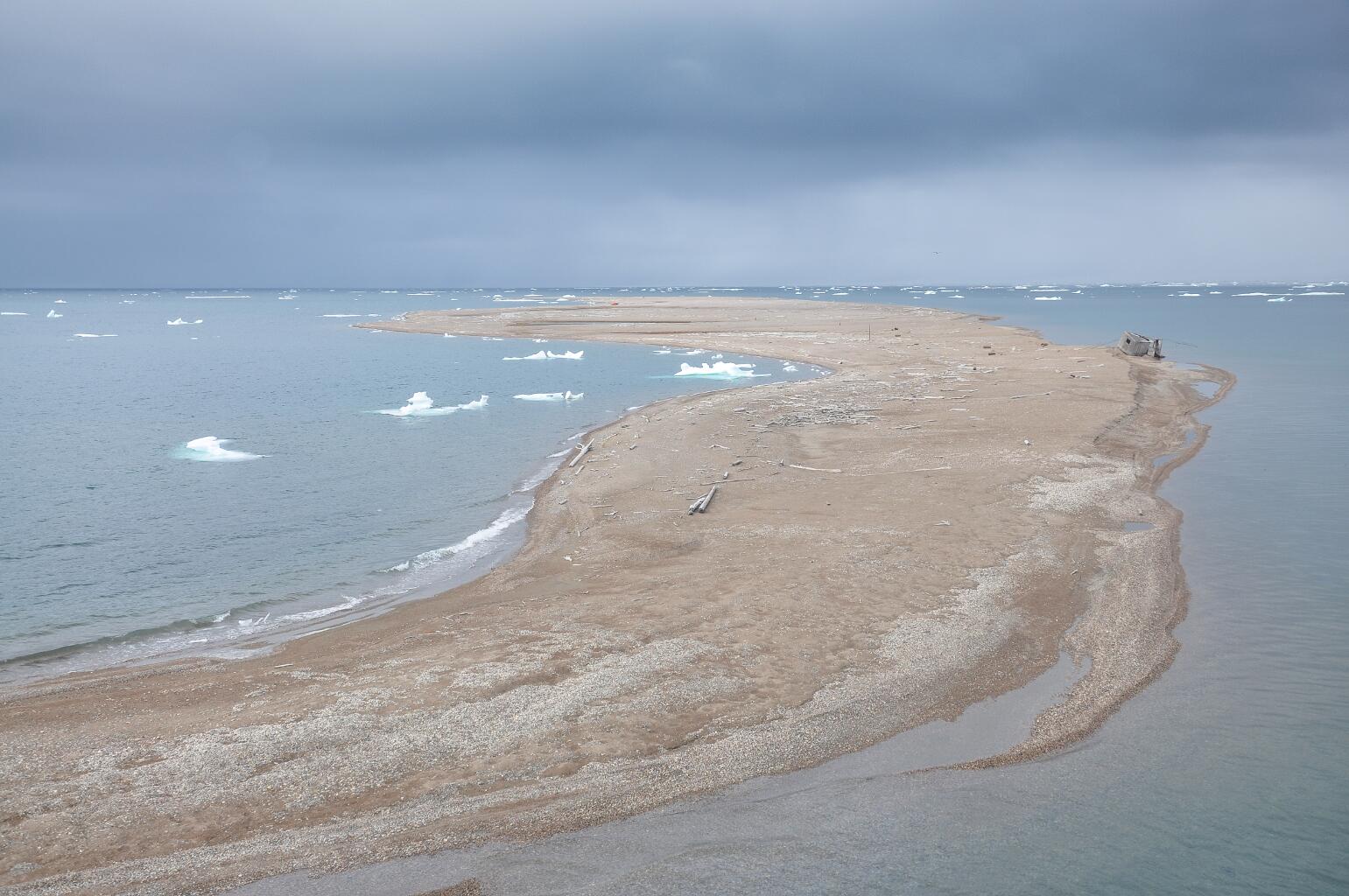 Erosion along the Beaufort Sea coastline